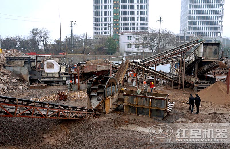 建筑垃圾粉碎現場